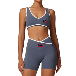 Conjunto de Yoga de Cintura Alta para Mujer, Top Deportivo con Cuello en V y Pantalones Cortos, 2 Piezas, Ropa Deportiva Transpirable de Secado Rápido - Product Image 1
