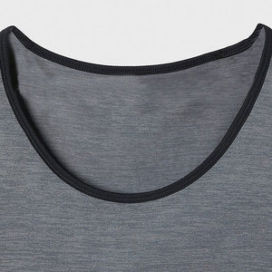 Camiseta sin mangas cómoda para hombre, diseñada para uso diario con tela suave, paneles duraderos y movimiento fácil. - Product Image 5