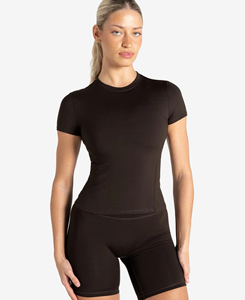 Conjunto Deportivo para Mujer, Top de Yoga Negro sin Costuras con Cuello Redondo y Manga Corta, Pantalones Cortos de Cintura Alta, Spandex y Poliéster, Color Sólido, Diseño Simple - Product Image 2