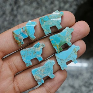 Sculpture de vache en turquoise stabilisée Mohave / Sculpture de pierre précieuse en turquoise - Product Image 1