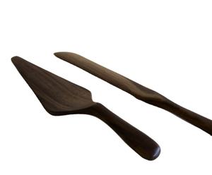 Ensemble de couteaux à gâteau de mariage classiques faits à la main en bois d'acacia de qualité supérieure, écologiques, lavables au lave-vaisselle, ustensiles de service pour desserts - Product Image 1