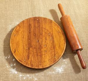 Rouleau à pâtisserie en bois de style vintage, parfait pour les restaurants, les hôtels, les cuisines domestiques, les cours de cuisine et l'utilisation quotidienne en cuisine. - Product Image 6