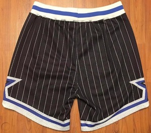 Pantalones Cortos de Baloncesto Sublimados Personalizados para Hombre de Secado Rápido con Logotipo Bordado - Product Image 5