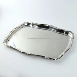 Bandeja de acero inoxidable de alta calidad con acabado pulido espejo, bandejas decorativas para servir alimentos, ideales para hoteles y eventos. - Product Image 5