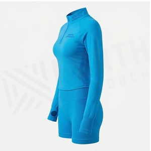 Ensemble de yoga 2 pièces North Approach : Haut court zippé et short taille haute, bleu uni, anti-transpiration et respirant, vêtements de sport pour femme - Product Image 4