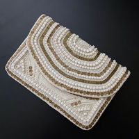 Pochette en cuir véritable brodée à la main avec motif floral vintage, fermeture éclair, colorée, pour l'été, l'hiver, les mariages, les soirées, noire