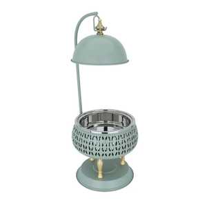 Plat à réchaud Nique Gold martelé avec support en treillis métallique noir, chauffe-plats carré en acier inoxydable pour la restauration moderne et les buffets - Product Image 3
