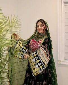 Vestido Maxi de Terciopelo Bordado Estilo Afgano Kuchi para Mujer, Vestido Tradicional Afgano Vintage para Bodas y Fiestas - Product Image 6