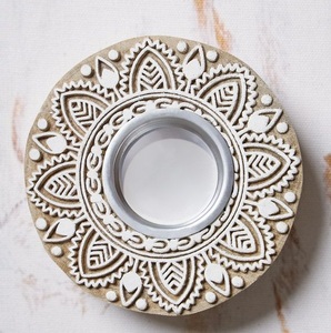 Portavelas de Madera Hecho a Mano con Diseño de Mandala, Decoración Boho para el Hogar, Centro de Mesa para Sala de Estar y Meditación - Product Image 5