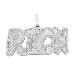 Charm de Letra del Alfabeto RICH Personalizable de Alta Calidad en Plata de Ley S925 Chapada en Oro Blanco con Diamantes Moissanite Estilo Hip Hop - Product Image 1