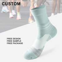 Chaussettes en coton tricotées de haute qualité pour hommes et femmes, idéales pour la randonnée, l'athlétisme, la course à pied, avec amorti, compression et respirabilité (ODM)