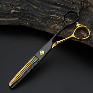 Ciseaux à cils professionnels Ovexa Surgical 10 mm, ciseaux de barbier, pointe lisse, prise en main parfaite, acier inoxydable durable, expédition immédiate, salon - Product Image 4