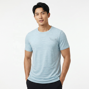 T-shirt pour homme bleu clair à manches courtes, col rond, tricoté, séchage rapide, anti-plis, coupe classique, style décontracté, uni - Product Image 3