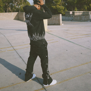 Pantalon Baggy Homme à Boutons Latéraux Coupe Ample Streetwear Pantalon de Survêtement à Boutons Pression Pantalon Décontracté Tendance - Product Image 3