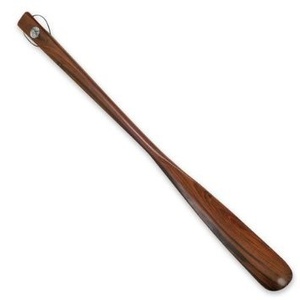 Chausse-pied en bois élégant et pratique à long manche pour chaussures professionnelles et usage quotidien - Product Image 2