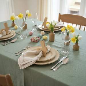 Anneaux de serviette personnalisés en bois de tilleul massif avec nom sur mesure, style rustique campagnard, pour mariage, printemps, écologique - Product Image 2