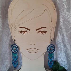 Pendientes bordados a mano para mujeres y niñas, pendientes de cuentas personalizados, joyería festiva para mujeres, pendientes de cuentas. - Product Image 1