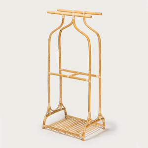 Porte-vêtements de boutique en rotin, portants à vêtements autoportants - Product Image 1