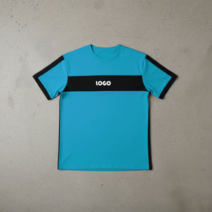 Camiseta Deportiva Rosa para Hombre, Manga Corta, Cuello Redondo, Ribete en Contraste, Bloques de Color, Corte Regular, Tejido de Poliéster, Logotipo en el Frente - Product Image 5