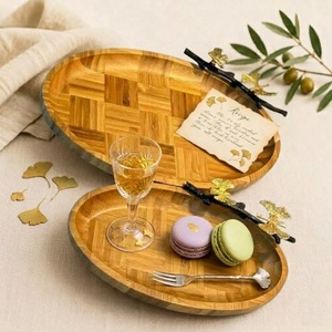 Juego de bandejas de bambú ecológicas hechas a mano con asas decorativas en forma de rama y detalles dorados, platos ovalados de madera para café - Product Image 2