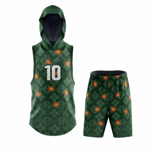 Nouveaux uniformes de football à drapeau 7v7 personnalisés pour adultes, maillots respirants à manches courtes sublimés avec des propriétés antibactériennes - Product Image 4