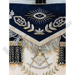 Delantal Masónico Azul Marino Hecho a Mano para Maestro Masón con Bordado de Hilos Plateados y Flecos – Regalia Premium para Logia - Product Image 4