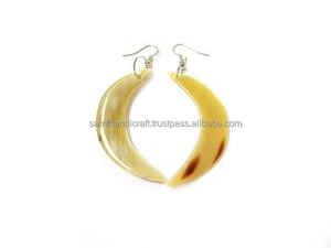 Boucles d'oreilles pendantes de luxe en corne naturelle pour femmes, taille personnalisée, faites à la main, certifiées IGI, bijoux de fête - Product Image 4