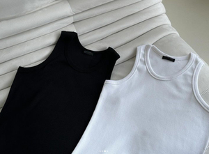 เสื้อกล้ามคอตตอนหนาน้ำหนัก 230-250 กรัม ทรงรัดรูป สำหรับฤดูร้อน ใส่ได้ทั้งชายและหญิง  รับสกรีนโลโก้ เสื้อยืดเปล่าไม่มีลาย สำหรับผู้ชาย ใส่เล่นกีฬาหรือออกกำลังกาย - Product Image 2