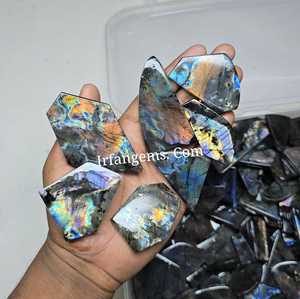 Tranches de Spectrolite 100% Naturelles Multicolores, Lot en Gros de Cristaux Polis pour la Fabrication de Bijoux - Product Image 4