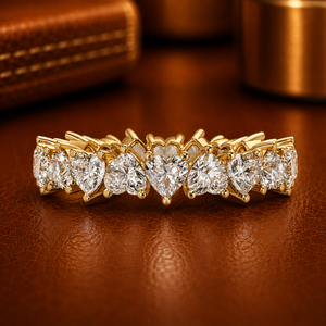 Magnifique alliance en or pur 14 carats avec diamants de laboratoire taille cœur, alliance éternelle complète, empilable, pour femme, pour fiançailles ou anniversaire - Product Image 1