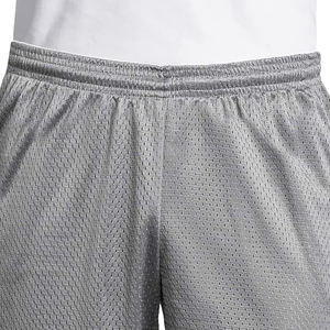 Shorts de malla de poliéster al por mayor en grandes cantidades, último diseño 2026, shorts de malla para hombre con logo personalizado impreso en venta - Product Image 4