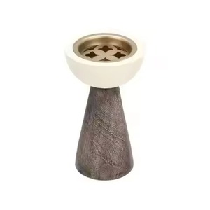 Quemador de Incienso de Madera Hecho a Mano con Diseño Geométrico, Acabado Azul y Rojo, Cuerpo de Resina para Uso Aromático en Todas las Estaciones - Product Image 3