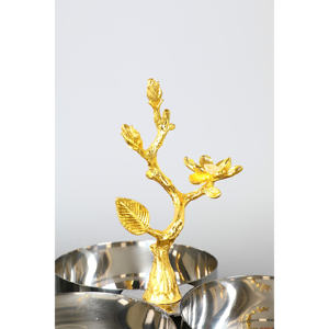 Bol de service double en argent de luxe avec poignée en forme de branche florale dorée, élégant plateau à noix double en métal pour une décoration intérieure haut de gamme - Product Image 2