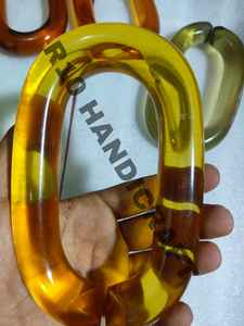 Connecteurs ouverts personnalisables couleur ambre en résine pour la fabrication de rideaux de séparation intérieurs et l'assemblage de brins - Product Image 6