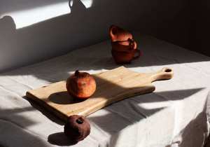 Irregular Wooden Chopping Board With Handle Natural Wood Material Rectangle Shape For <b>Kitchen</b> Use wooden <b>kitchen</b> board - Product Image 6