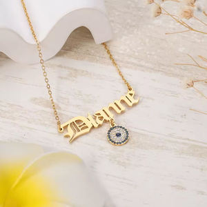 Collier élégant personnalisé avec nom en or massif plaqué or, collier tendance avec nom en Old English, collier personnalisé à la mode - Product Image 1