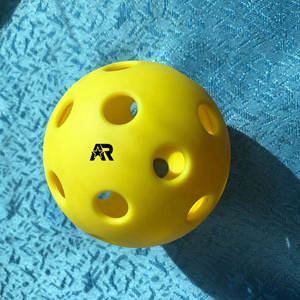 Superficie Premium para Cancha de Pickleball de Fibra de Carbono de 16 mm con Agarre Cómodo, Diseño Ligero y Bolsa de Transporte de Poliéster para Entrenamiento de Adultos - Product Image 4