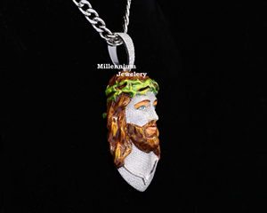 Pendentif Visage de Jésus D'VINS JEWELS en Argent 925 Plaqué Rhodium avec Diamants Sertis, Charme Religieux, Cadeau Personnalisé IGI - Product Image 3