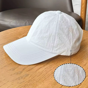 Gorras de Golf Personalizadas con Logotipo Bordado, Tejido Transpirable, Estampado a Mano con Cierre de Corte Láser, Diseño de Leopardo Vietnamita - Product Image 6