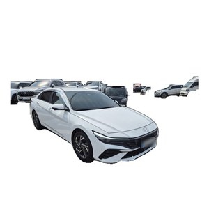 Hyundai Avante 2024, 1.6, 5038 km, Asientos de Cuero, Volante a la Izquierda, Cámara Trasera - Product Image 1