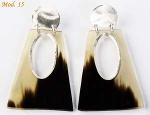 Pendientes de cuerno de búfalo hechos a mano para damas - Product Image 6