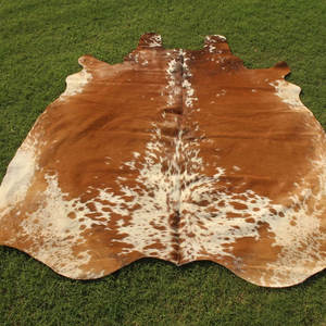 Alfombra de cuero vacuno premium, alfombra de piel de vaca natural para decoración de interiores de sala de estar, alfombra de cuero vacuno. - Product Image 2