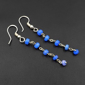 Boucles d'oreilles en opale d'Éthiopie naturelle bleue Welo Fire, argent 925, pierre précieuse arc-en-ciel naturelle - Product Image 2