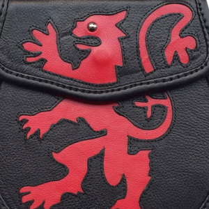 Scottish Two-Tone Men's <b>Red</b> Lion Rampant Black Leather Kilt Sporran, Chain & <b>Belt</b> Factory Handmade Supplies - Product Image 3