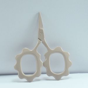 Mini ciseaux à broder mignons en forme de fleur, en acier inoxydable, pour droitiers, à 30 dents, pour la coupe des cheveux, pour les amateurs de bricolage - Product Image 6