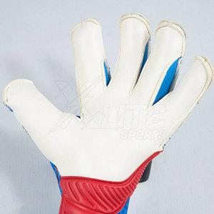 Gants de gardien de but professionnels en caoutchouc respirant antidérapant pour l'entraînement au football, avec paume texturée et mouvement des doigts, fermeture auto-agrippante - Product Image 4