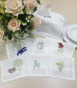 Servilletas de Bebidas Bordadas Personalizadas al por Mayor con Diseño de Langosta Azul, Servilletas de Algodón Blanco con Dobladillo, Servilletas de Cóctel para el Hogar, Eventos y Bares - Product Image 6