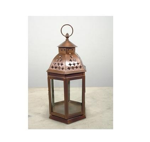 Lanterne en métal avec un design traditionnel et une poignée de suspension, lanterne en métal pour la décoration - Product Image 1