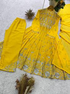 Ensemble indien pakistanais brodé jaune, tuniques Anarkali avec palazzo et dupatta, tenue de fête - Product Image 3