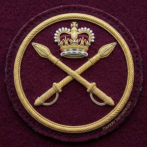 Écusson en fil d'or fait main, emblème à deux étoiles en feutre bleu marine personnalisé, insignes d'uniforme professionnels sur mesure, blason institutionnel en gros - Product Image 5